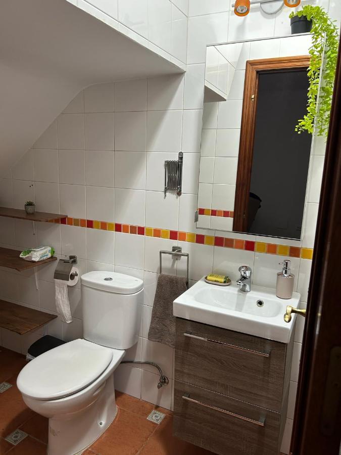 Duplex En San Bartolome De La Torre Villa Exterior photo